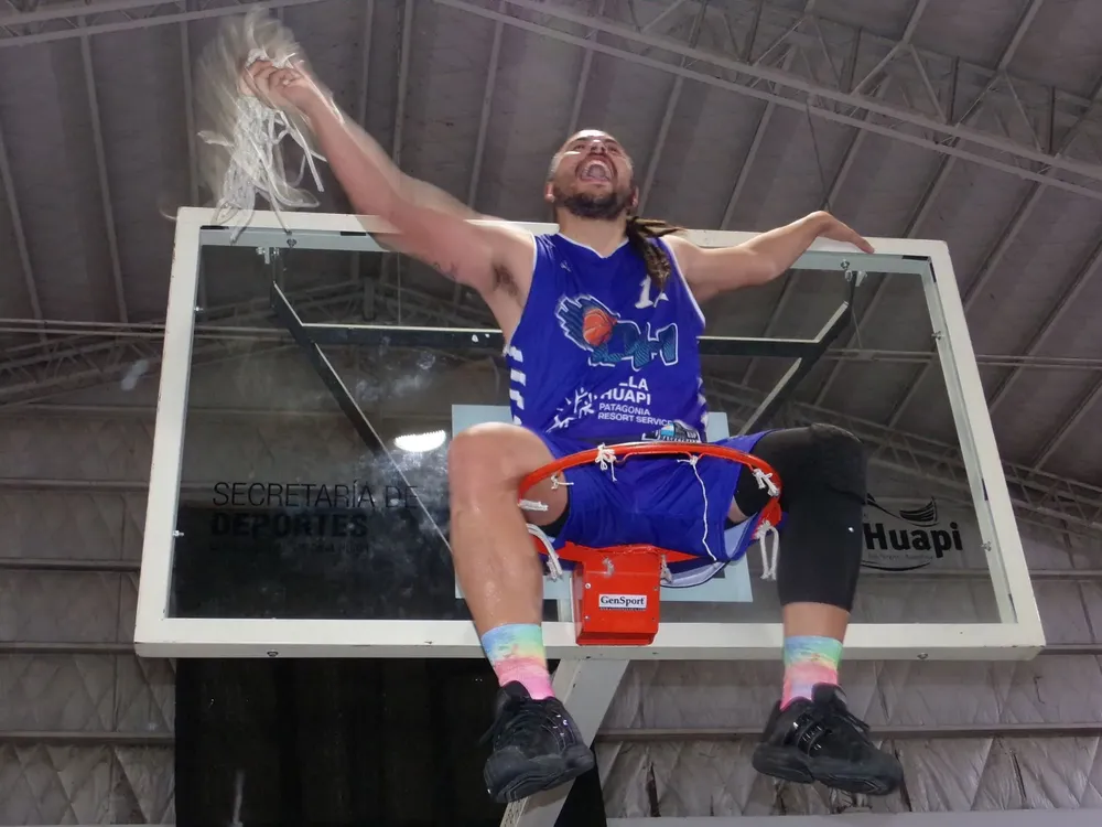 87a62c4e-c09f-5d63-9d6c-06e44b42fe7f_high