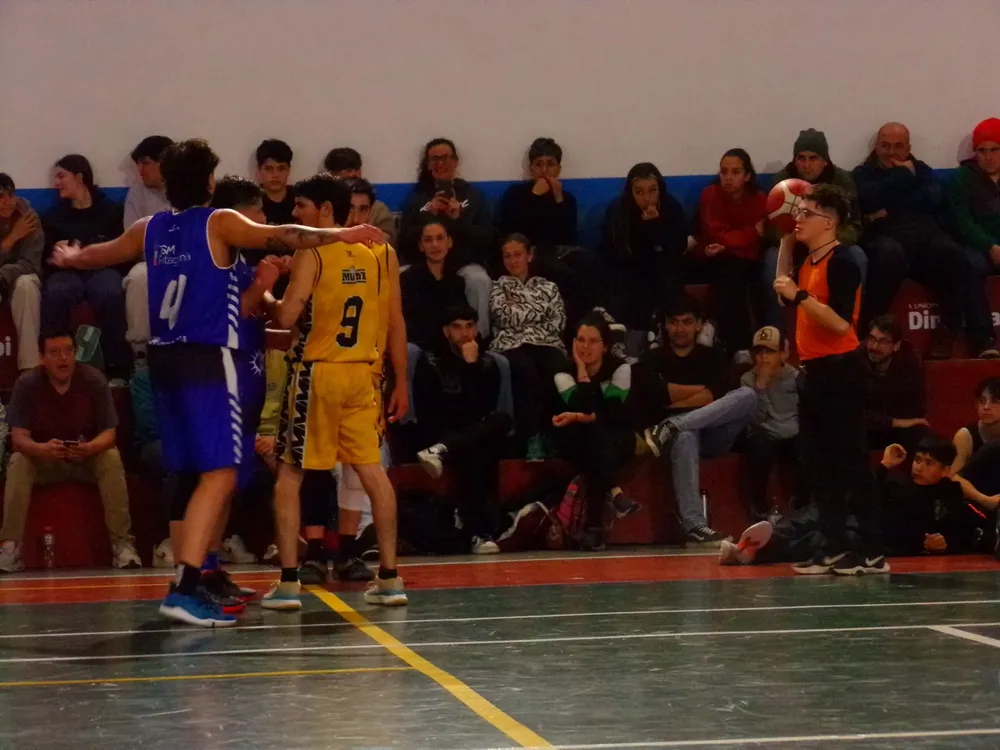 45efa83e-42ed-5ce7-b4ed-a32e8700da7c_high