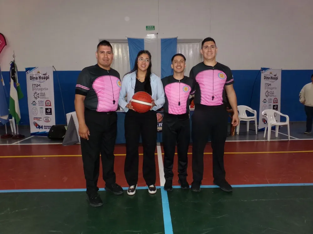 2a4e45f9-2f68-597c-86e2-3db344aa34ba_high