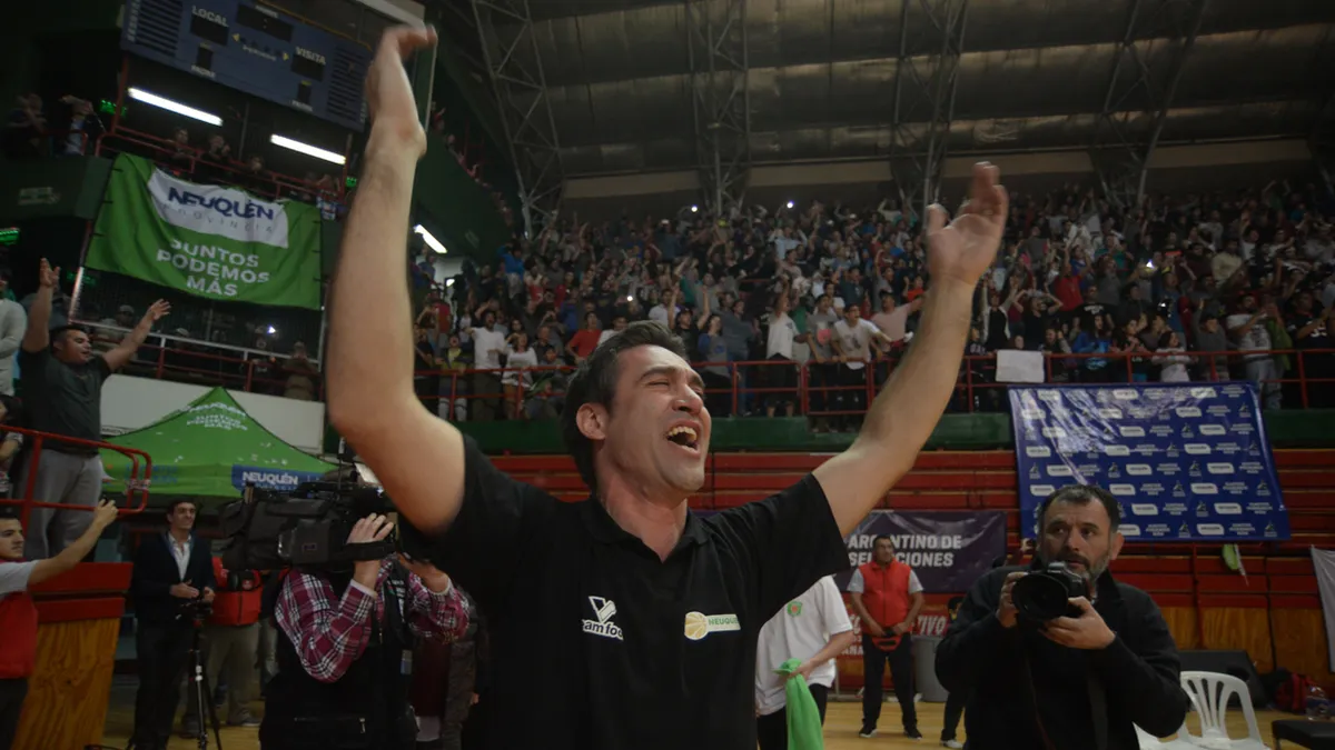 el-festejo-del-dt-romero