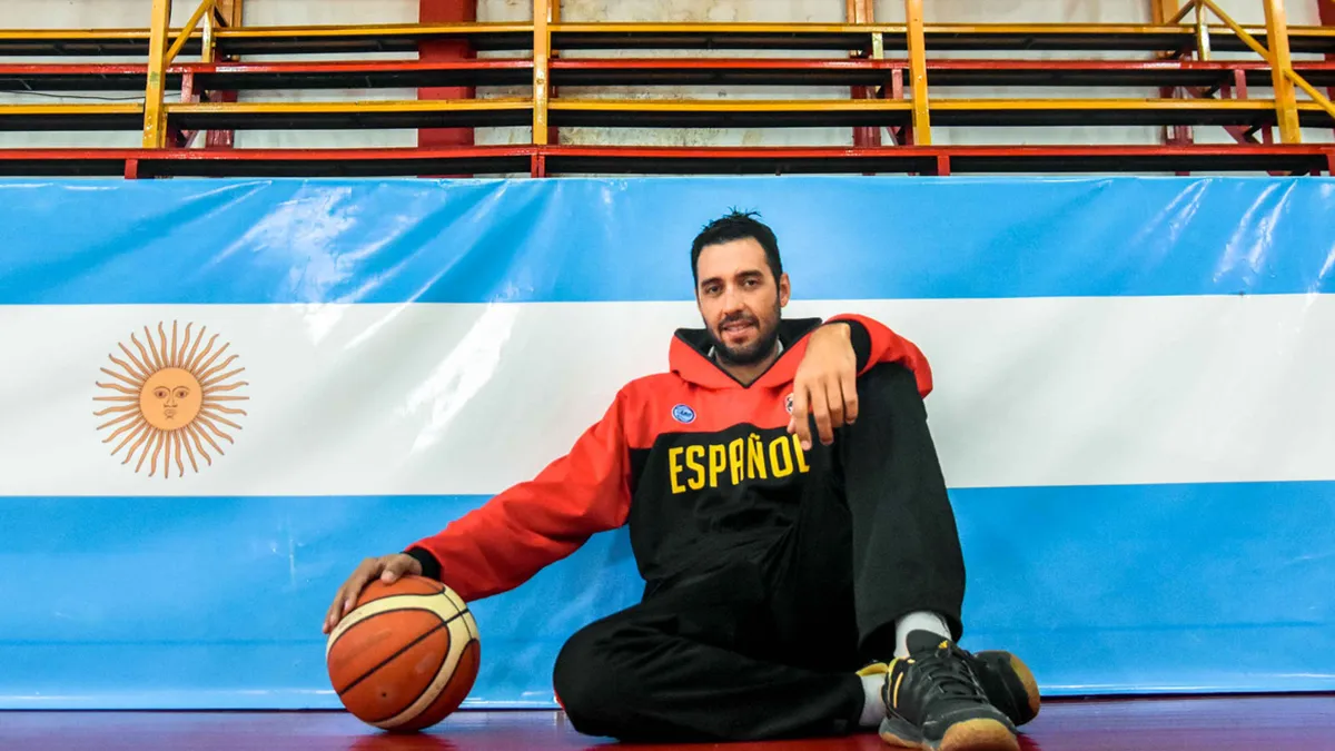 mario-sepulveda-emblema-centro-espanol-lamento-la-perdida