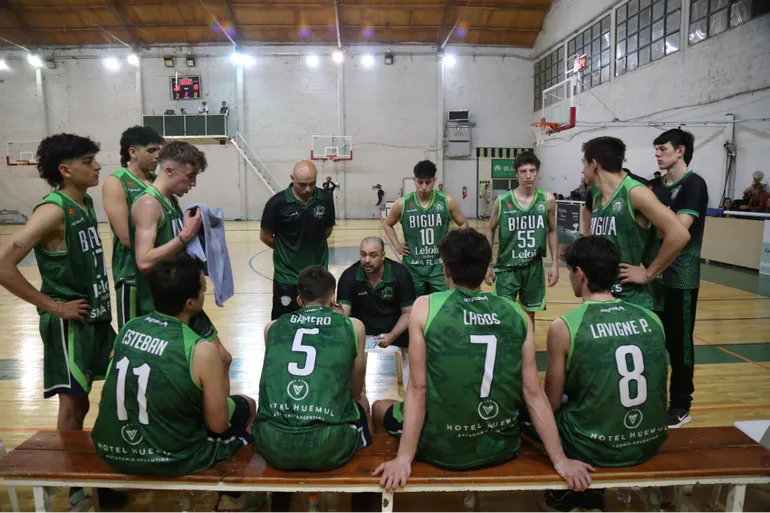 bigua-esta-tercero-la-zona-b-del-pre-federal-basquet-foto-omar-novoa