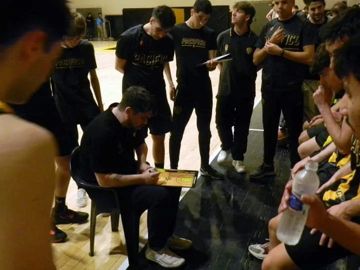 93733612-d62f-4ea2-822b-48838e0de5f1