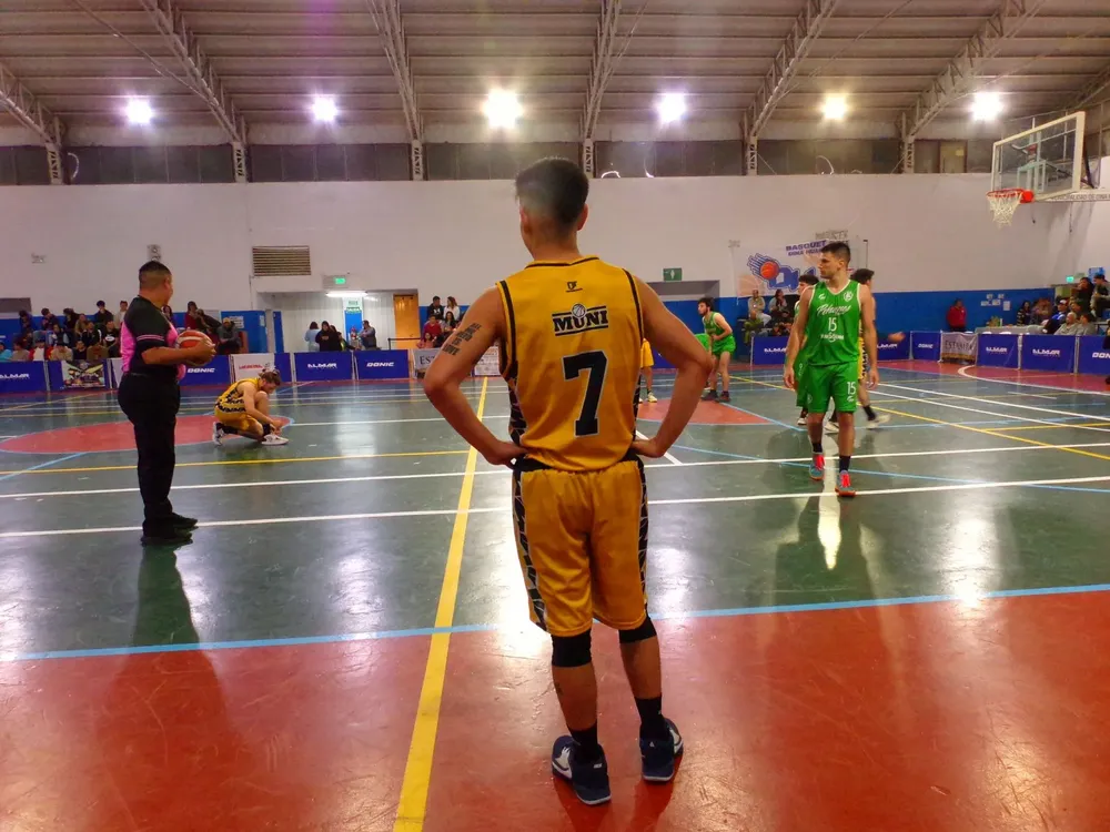 c7537e2b-71eb-587a-b278-181f2b8082c1_high