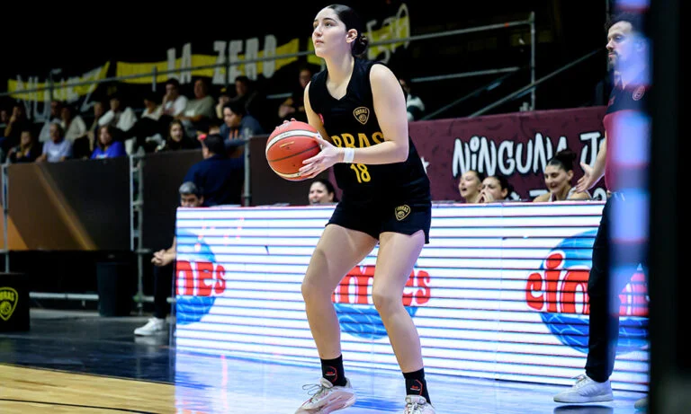 Julia-Bosque-768x461