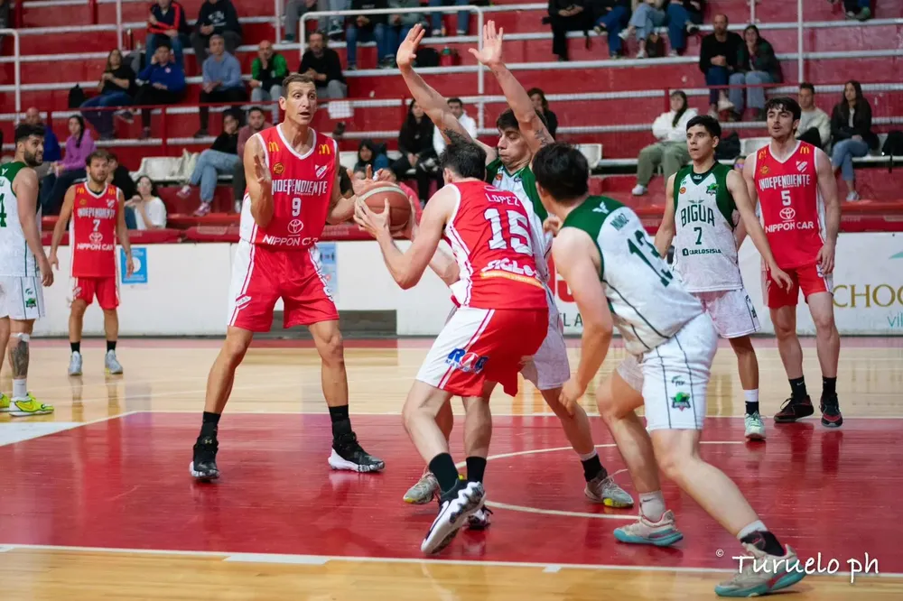 13f4baa8-6900-435a-8b9d-7b931bc63701