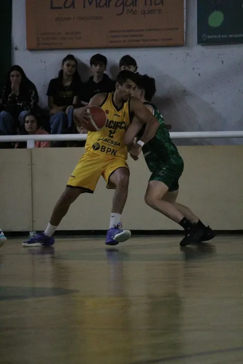 1e3e63e9-9191-46e0-8260-b88a67159e61