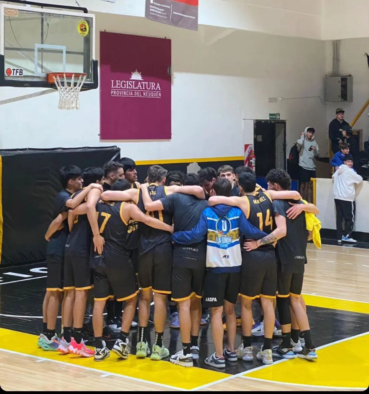 351ffe04-f619-40c1-9ee2-3e7370f689a5