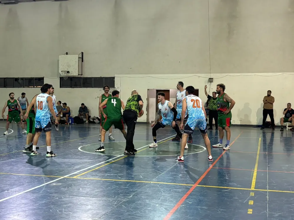 339af795-6d73-4648-821c-0094b9865963