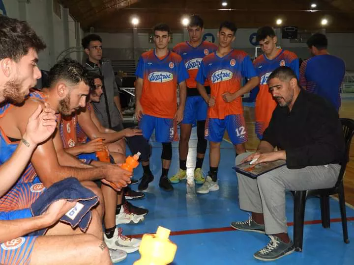 b09fbb08-fe40-402c-b330-f29436bd0e7d